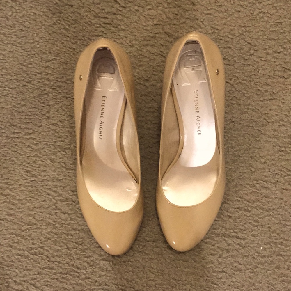 Etienne Aigner patent leather pumps
